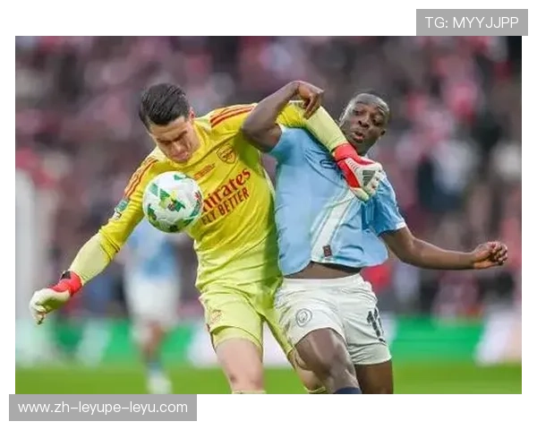 枪手四冠王梦碎瓜帅率曼城夺第40冠凯帕失误成转折